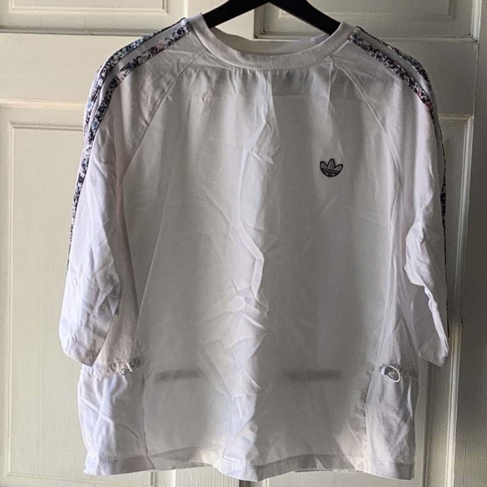 Semi-New Adidas T-Shirt